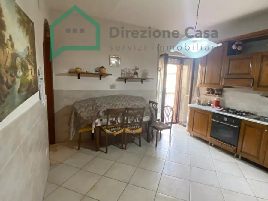 Immagine 4 di Appartamento in vendita  in Via Macedonia melloni a Napoli