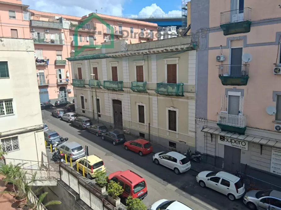 Immagine 8 di Appartamento in vendita  in Via Macedonia melloni a Napoli
