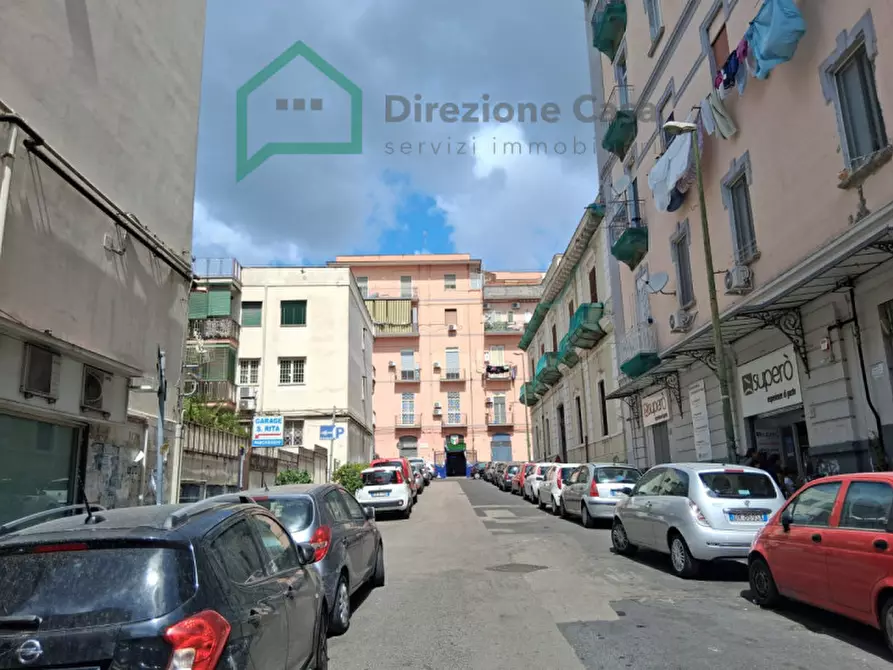 Immagine 18 di Appartamento in vendita  in Via Macedonia melloni a Napoli