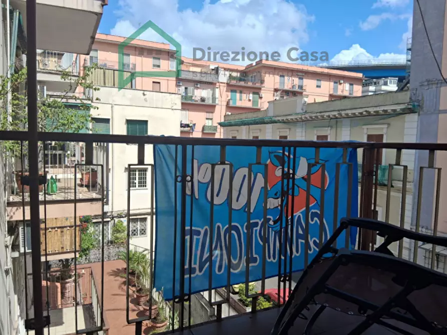 Immagine 21 di Appartamento in vendita  in Via Macedonia melloni a Napoli