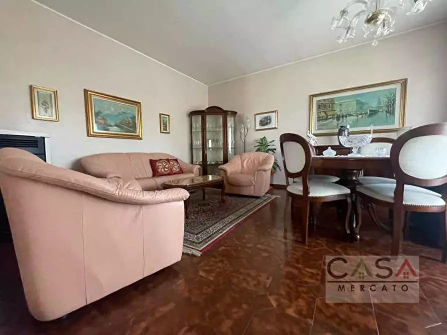 Immagine 3 di Appartamento in vendita  in viale de la comina a Pordenone