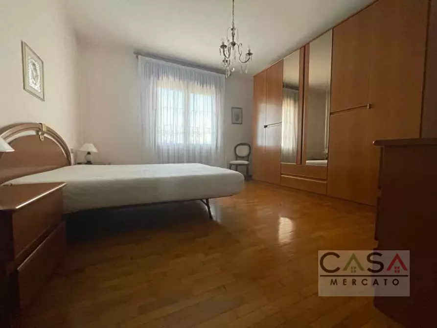 Immagine 12 di Appartamento in vendita  in viale de la comina a Pordenone