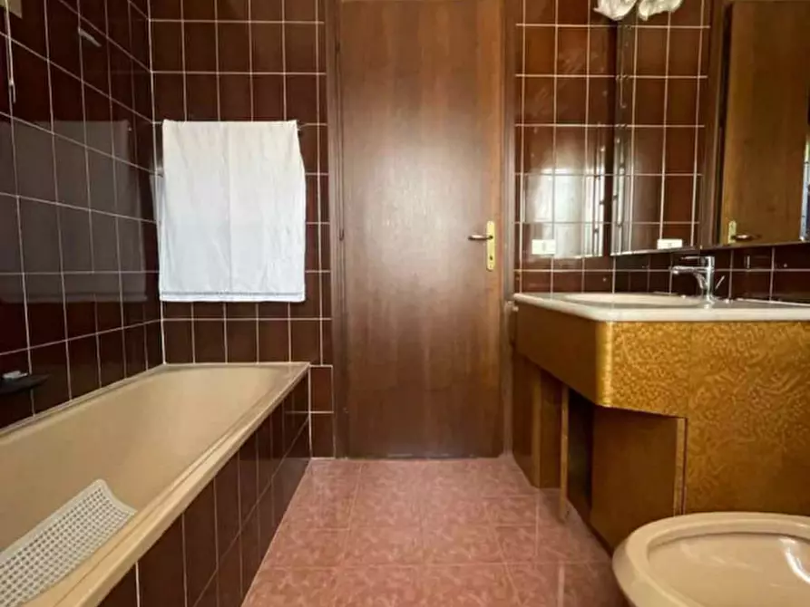 Immagine 13 di Appartamento in vendita  in viale de la comina a Pordenone