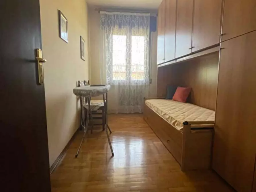 Immagine 17 di Appartamento in vendita  in viale de la comina a Pordenone