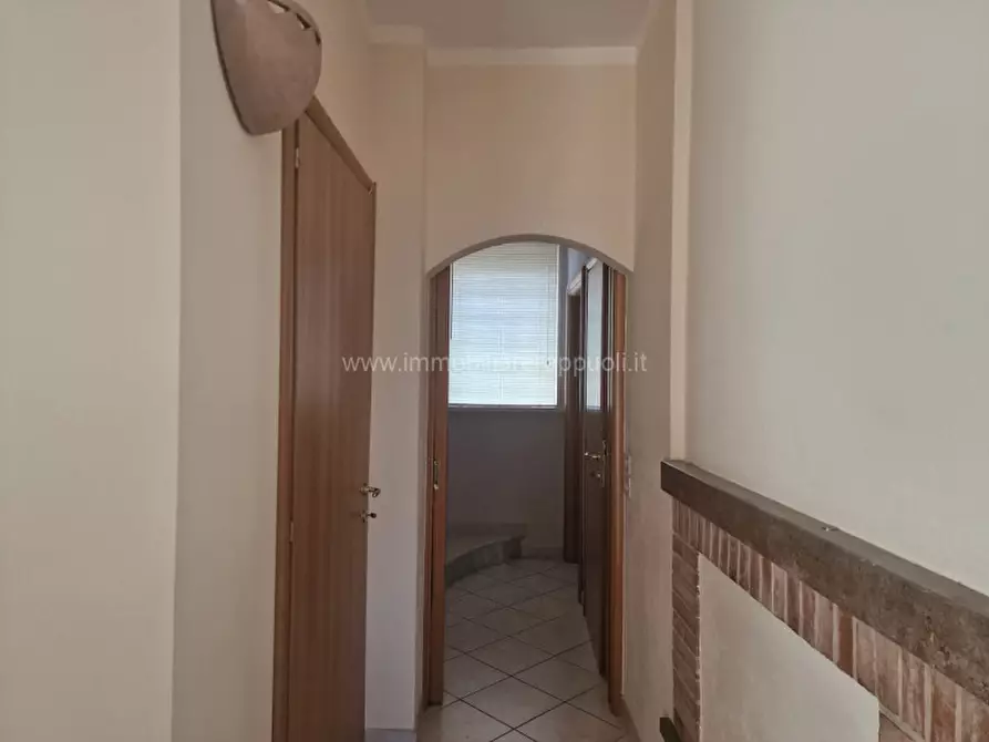 Immagine 10 di Villa in vendita  a Sinalunga