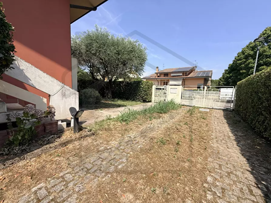 Immagine 2 di Casa bifamiliare in vendita  in Via Moretto da Brescia a Abano Terme