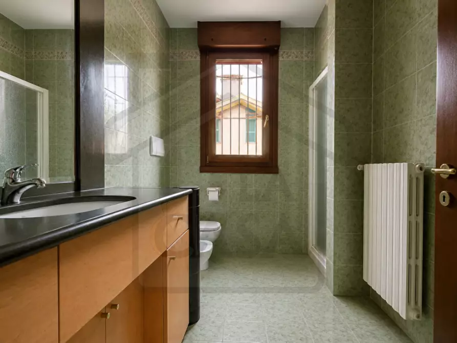 Immagine 9 di Casa bifamiliare in vendita  in Via Moretto da Brescia a Abano Terme