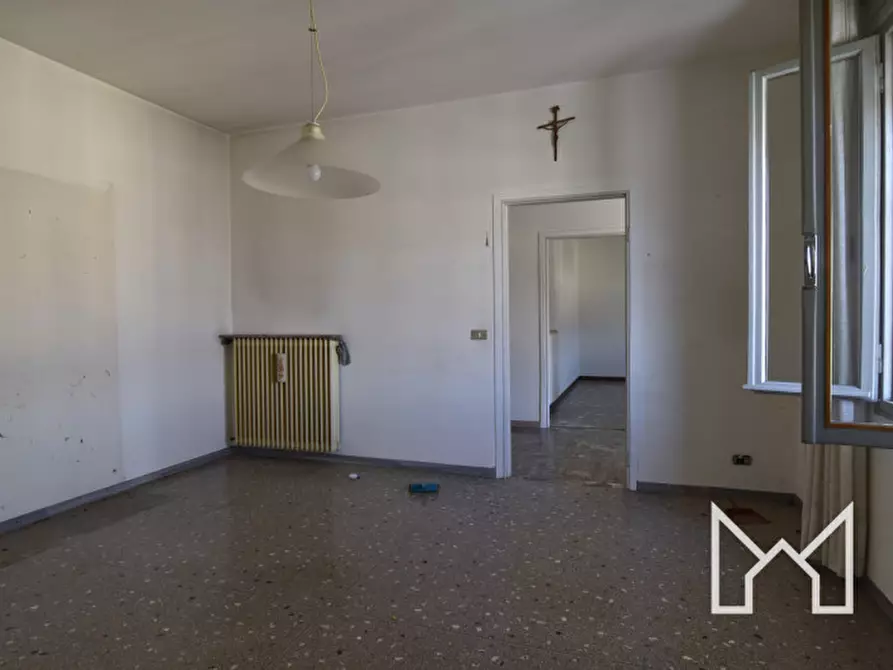 Immagine 11 di Palazzo in vendita  a Bassano Del Grappa