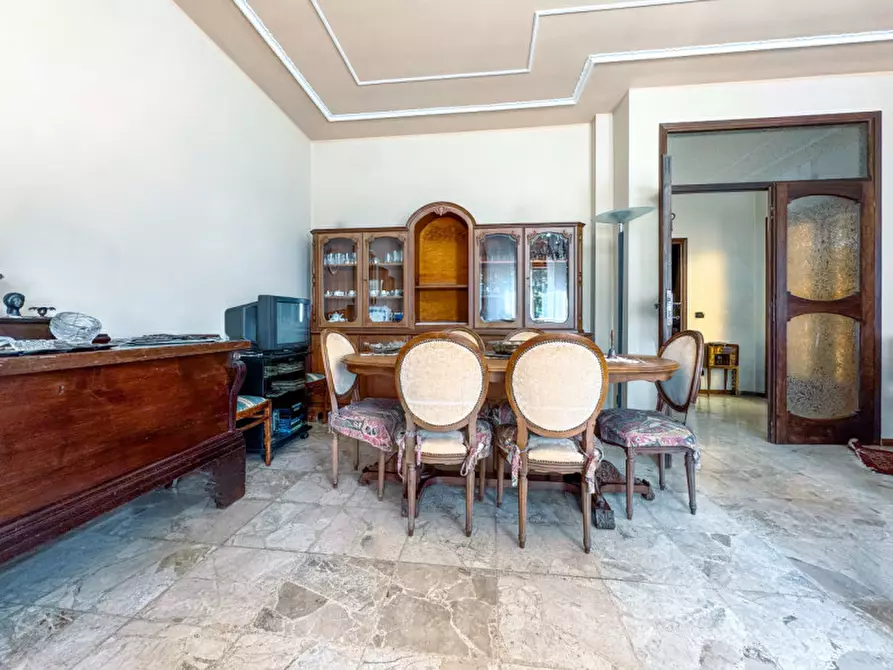 Immagine 4 di Villa in vendita  in via insorte 46 a Gozzano