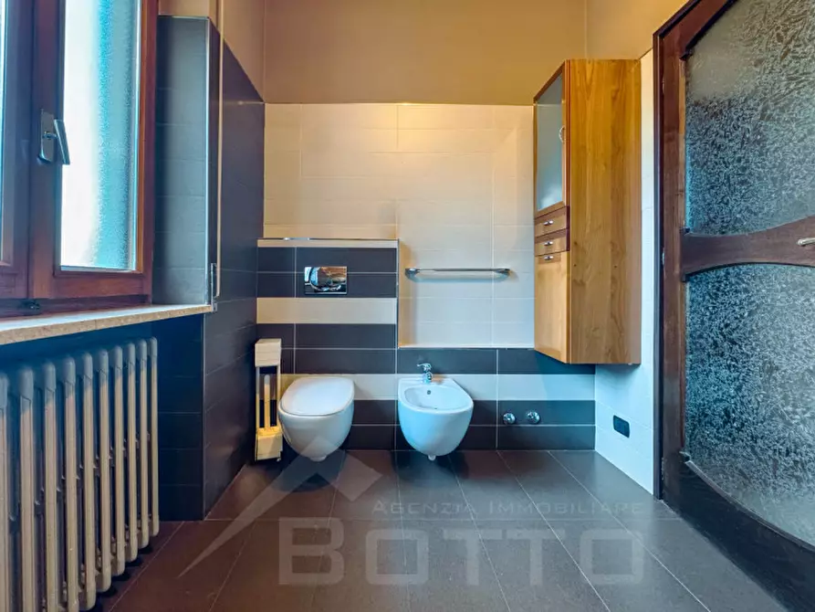 Immagine 14 di Villa in vendita  in via insorte 46 a Gozzano