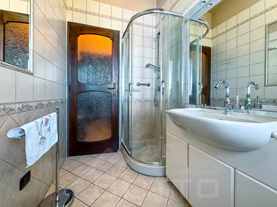 Immagine 19 di Villa in vendita  in via insorte 46 a Gozzano