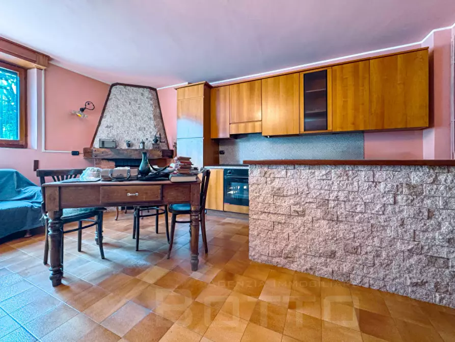 Immagine 21 di Villa in vendita  in via insorte 46 a Gozzano