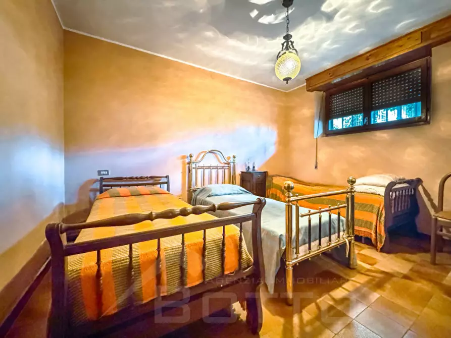 Immagine 27 di Villa in vendita  in via insorte 46 a Gozzano