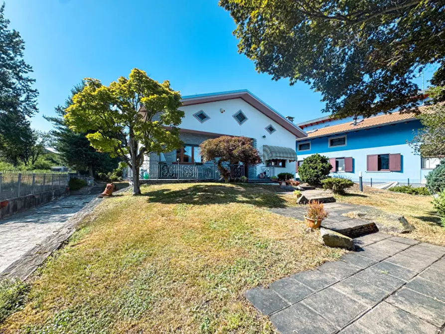 Immagine 29 di Villa in vendita  in via insorte 46 a Gozzano