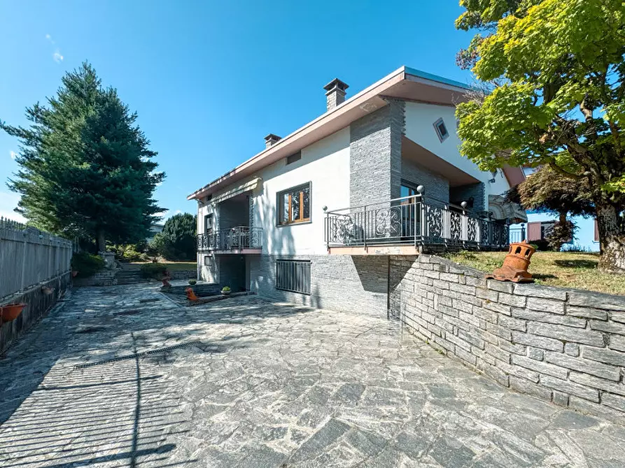 Immagine 31 di Villa in vendita  in via insorte 46 a Gozzano