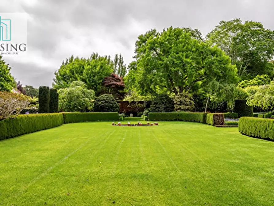 Immagine 2 di Terreno in vendita  in via monteortone a Abano Terme