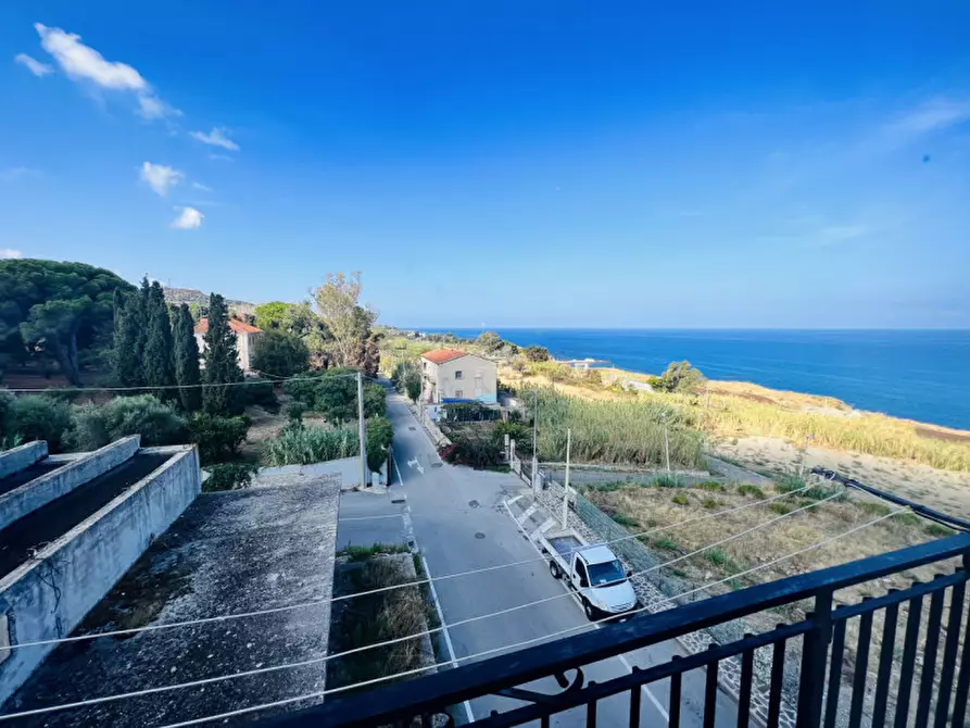 Immagine 10 di Appartamento in vendita  in via Stazione a Briatico