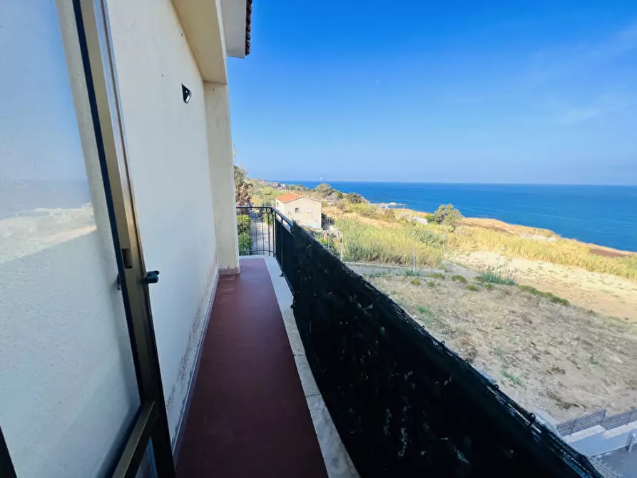 Immagine 12 di Appartamento in vendita  in via Stazione a Briatico