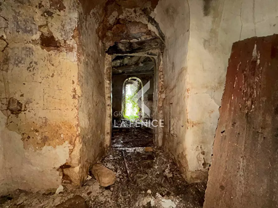 Immagine 33 di Rustico / casale in vendita  in contrada montemichele a Martina Franca