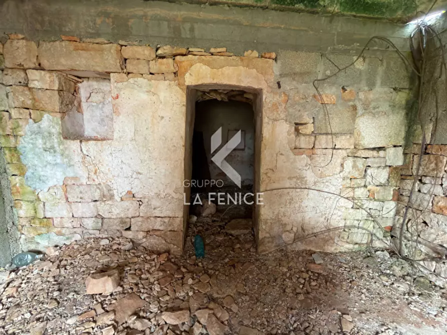 Immagine 37 di Rustico / casale in vendita  in contrada montemichele a Martina Franca