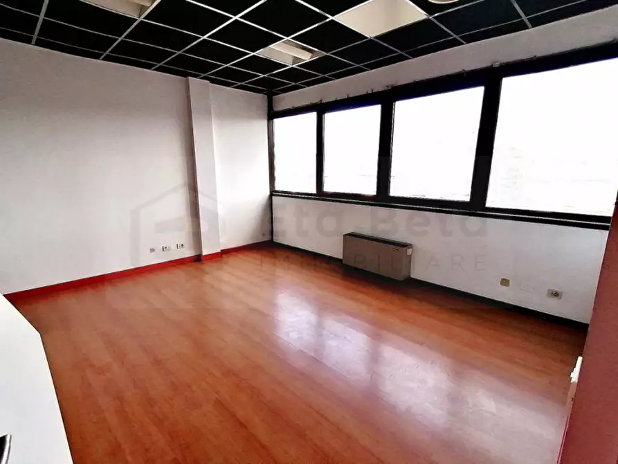 Immagine 5 di Ufficio in vendita  in Via dei Ronchi a Padova