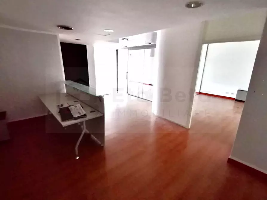 Immagine 8 di Ufficio in vendita  in Via dei Ronchi a Padova
