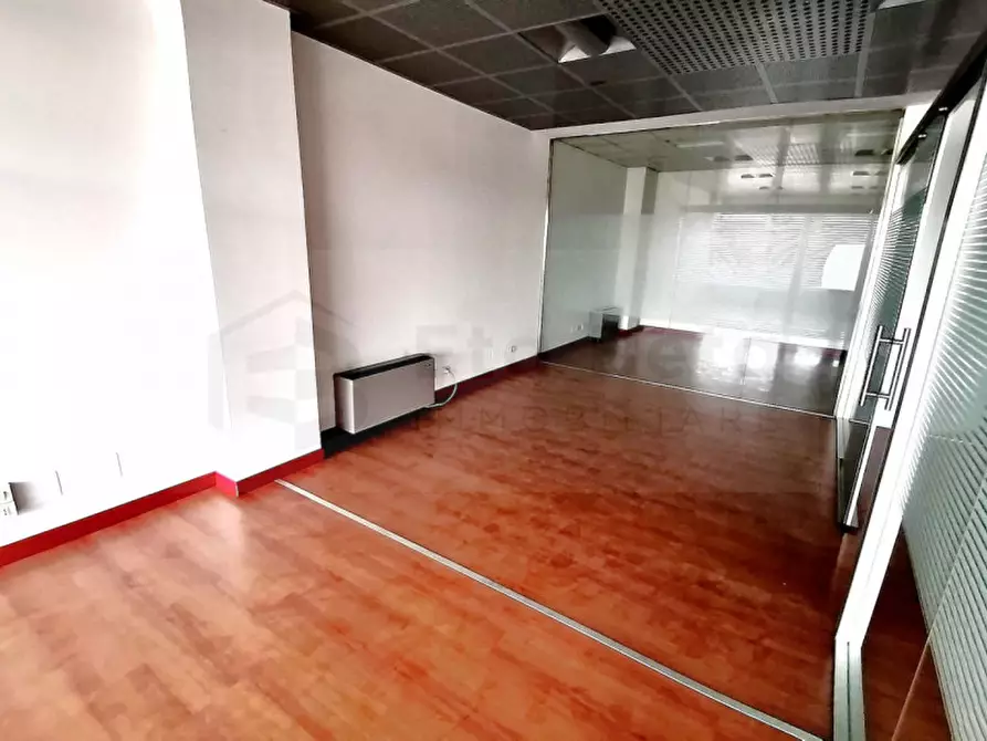 Immagine 10 di Ufficio in vendita  in Via dei Ronchi a Padova