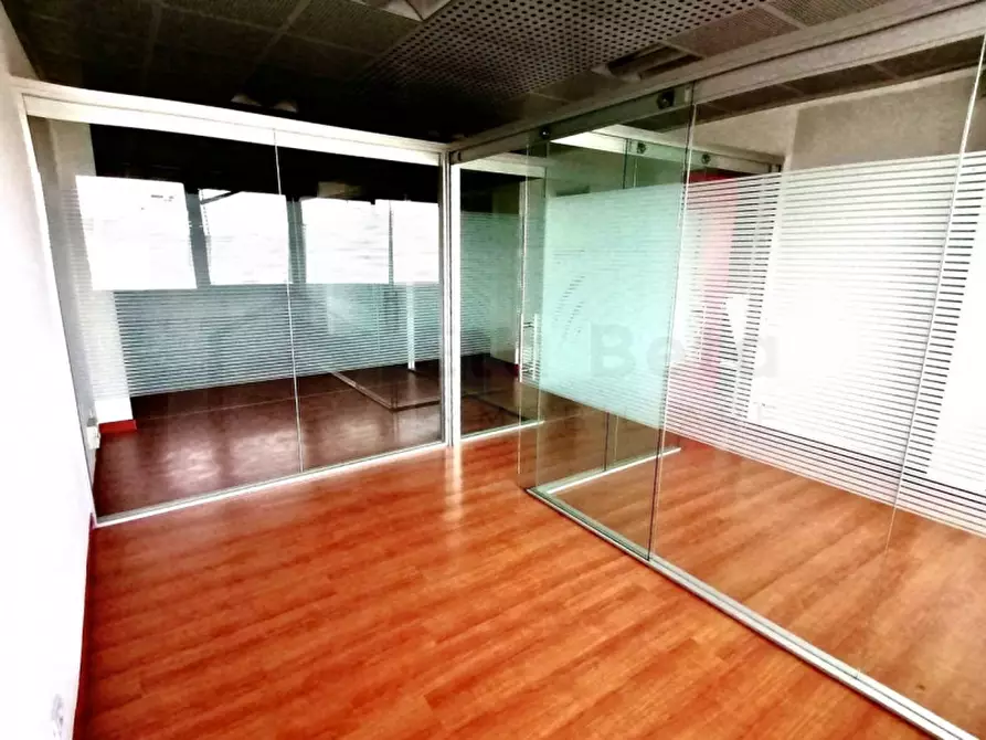 Immagine 15 di Ufficio in vendita  in Via dei Ronchi a Padova