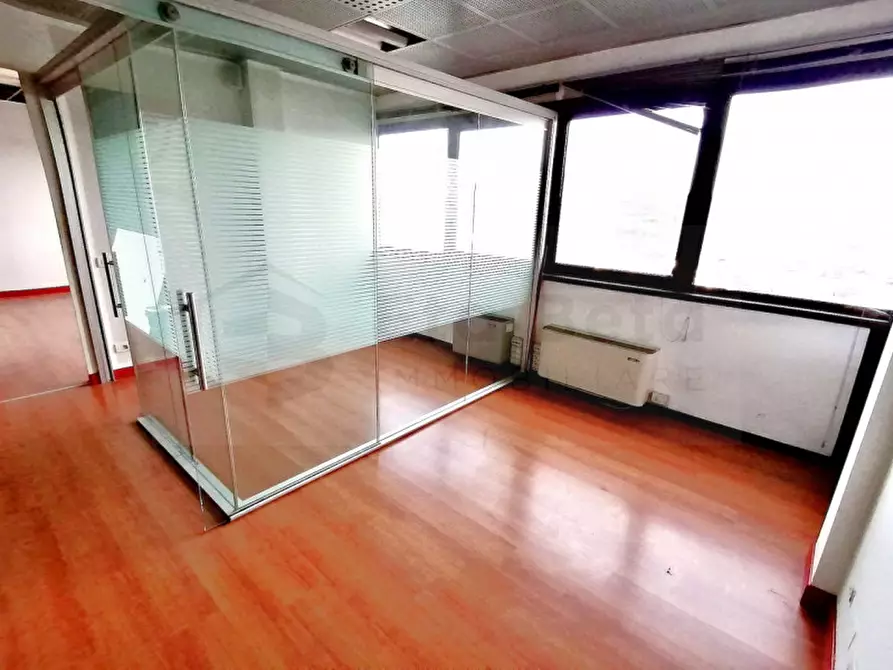 Immagine 16 di Ufficio in vendita  in Via dei Ronchi a Padova