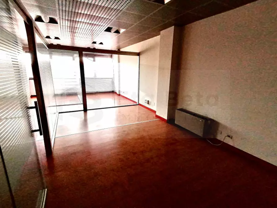 Immagine 17 di Ufficio in vendita  in Via dei Ronchi a Padova
