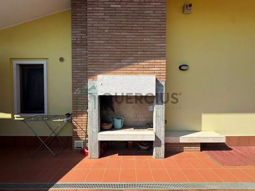 Immagine 10 di Villa in vendita  in Viale della Libertà a Caldiero