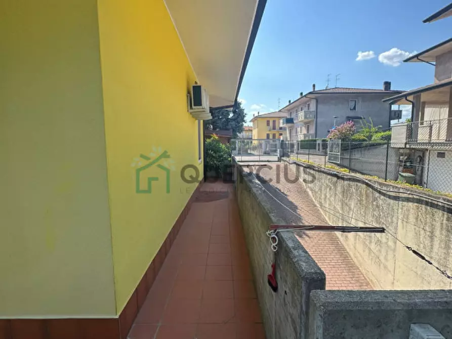 Immagine 13 di Villa in vendita  in Viale della Libertà a Caldiero