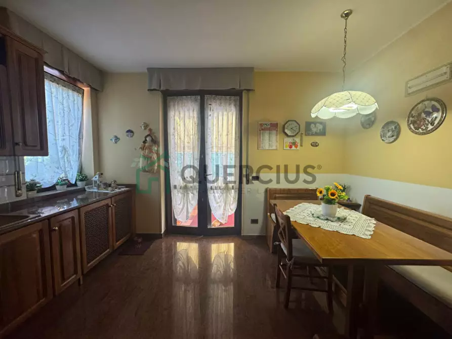 Immagine 17 di Villa in vendita  in Viale della Libertà a Caldiero