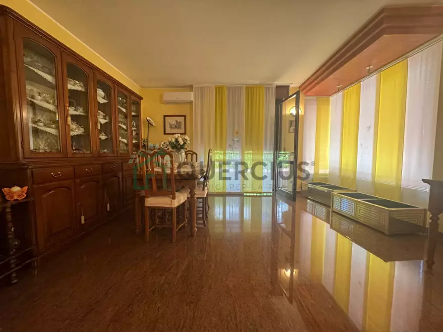 Immagine 20 di Villa in vendita  in Viale della Libertà a Caldiero