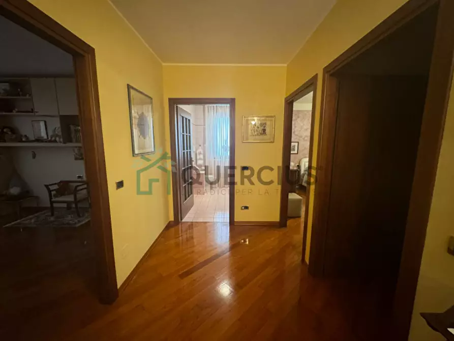 Immagine 27 di Villa in vendita  in Viale della Libertà a Caldiero