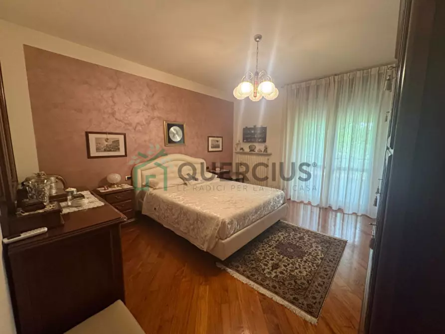 Immagine 37 di Villa in vendita  in Viale della Libertà a Caldiero