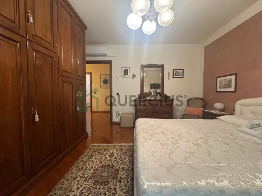 Immagine 39 di Villa in vendita  in Viale della Libertà a Caldiero