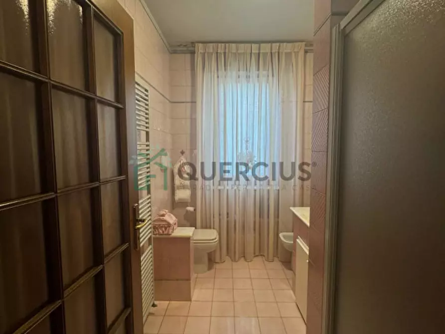 Immagine 41 di Villa in vendita  in Viale della Libertà a Caldiero