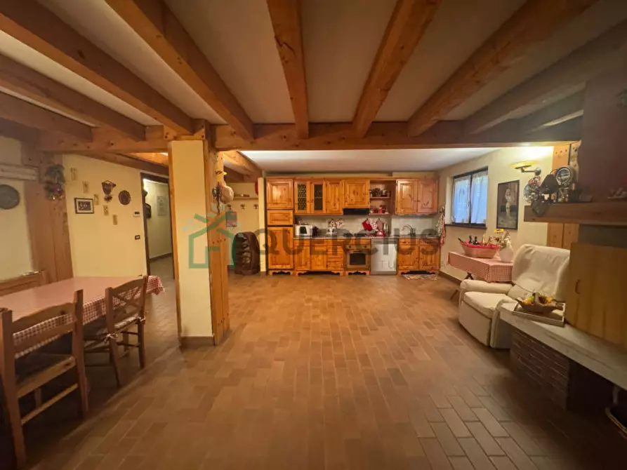 Immagine 53 di Villa in vendita  in Viale della Libertà a Caldiero