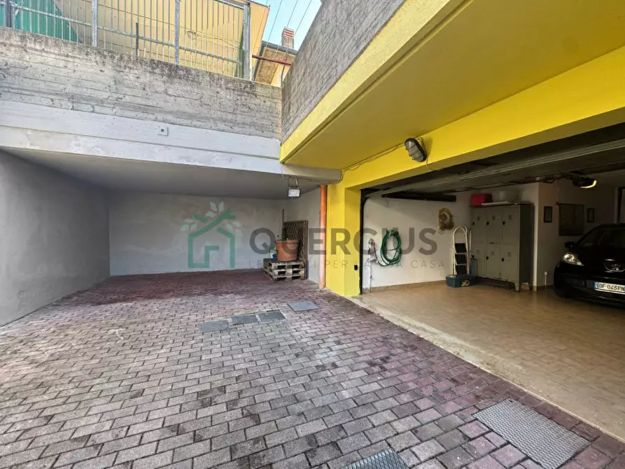 Immagine 65 di Villa in vendita  in Viale della Libertà a Caldiero