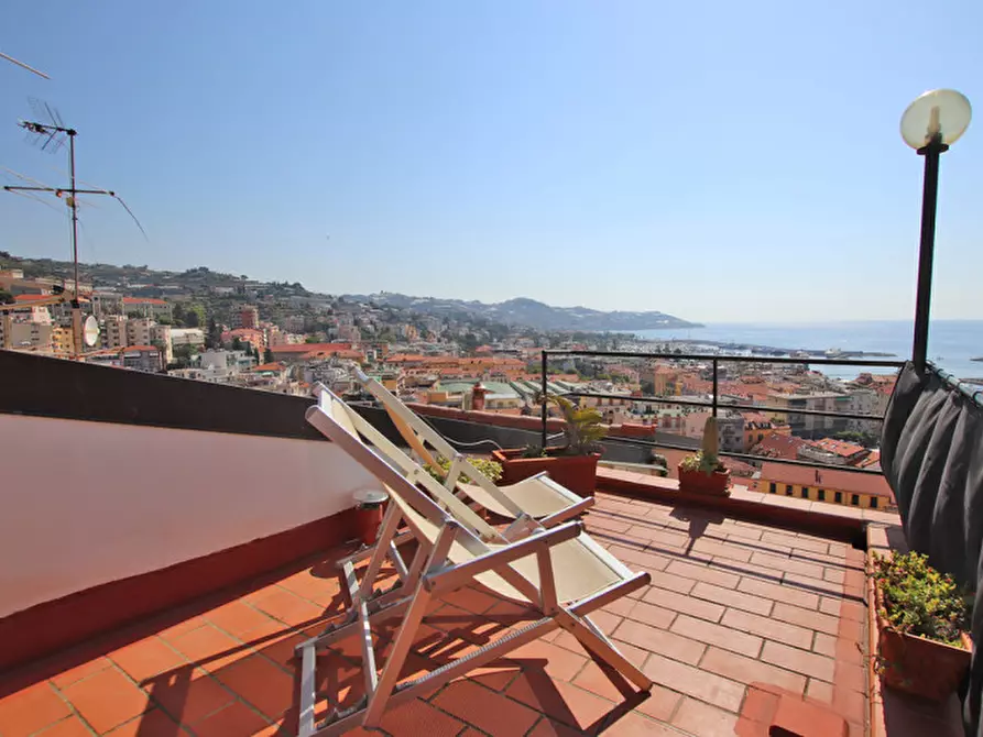 Immagine 5 di Appartamento in vendita  in Via Rivolte San sebastiano a San Remo