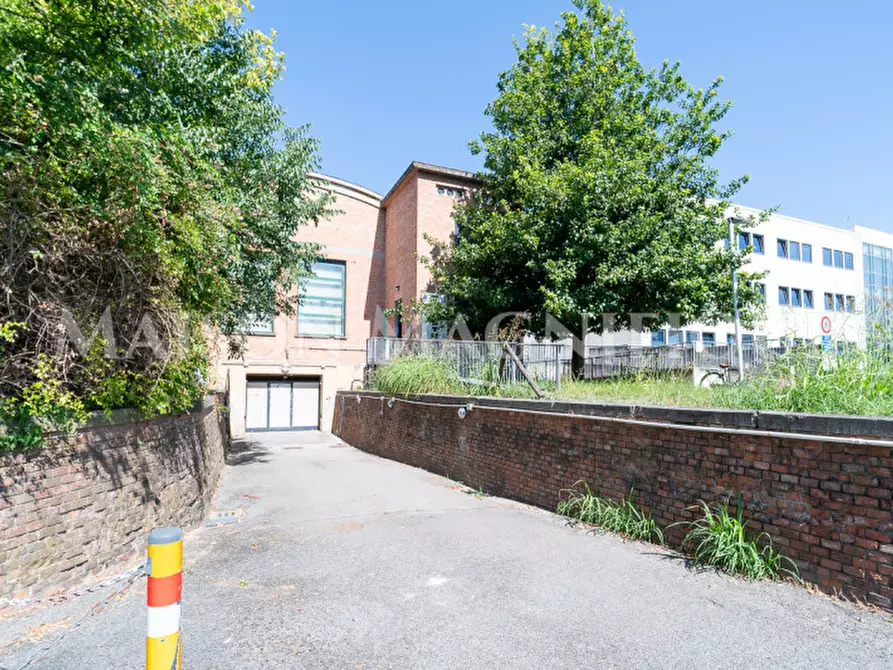 Immagine 13 di Attività commerciale in vendita  in Via Caldirolo a Ferrara