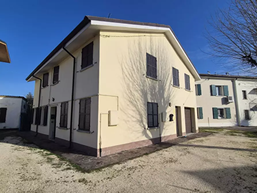 Immagine 25 di Casa indipendente in vendita  in Via Giacomo Matteotti a San Possidonio