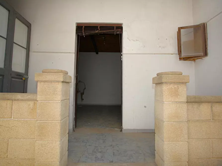 Immagine 5 di Appartamento in vendita  in Via Santa Rosalia, Matino, LE, Italia a Matino