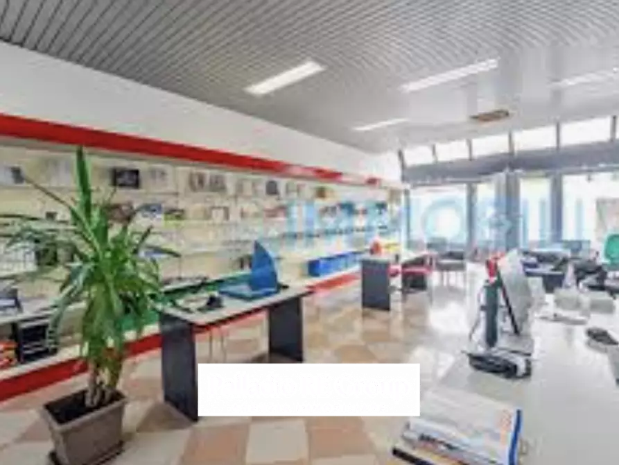 Immagine 2 di Ufficio in vendita  in Viale Sant'Agostino a Vicenza