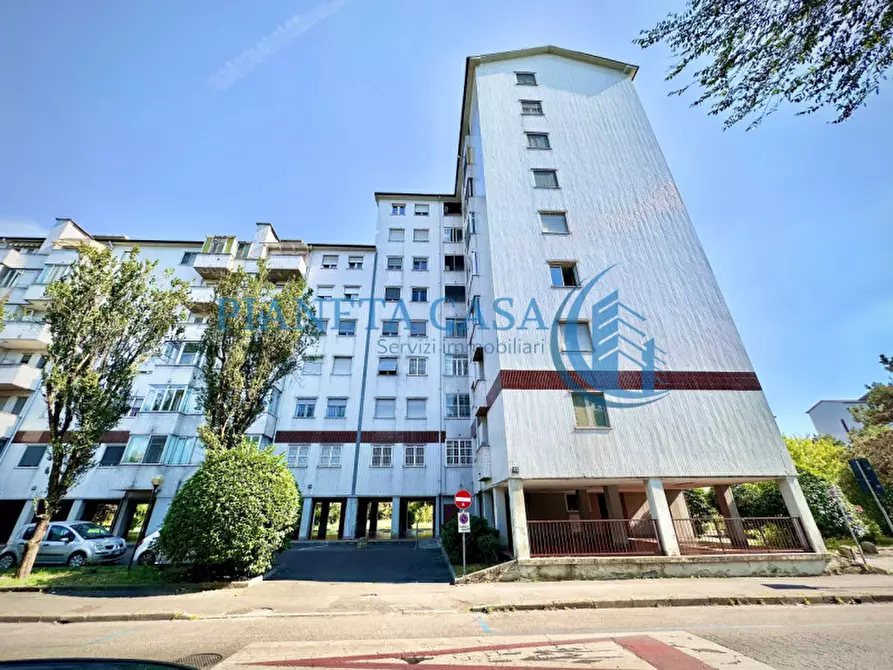 Immagine 1 di Appartamento in vendita  in VIA VITERBO 41 a Milano