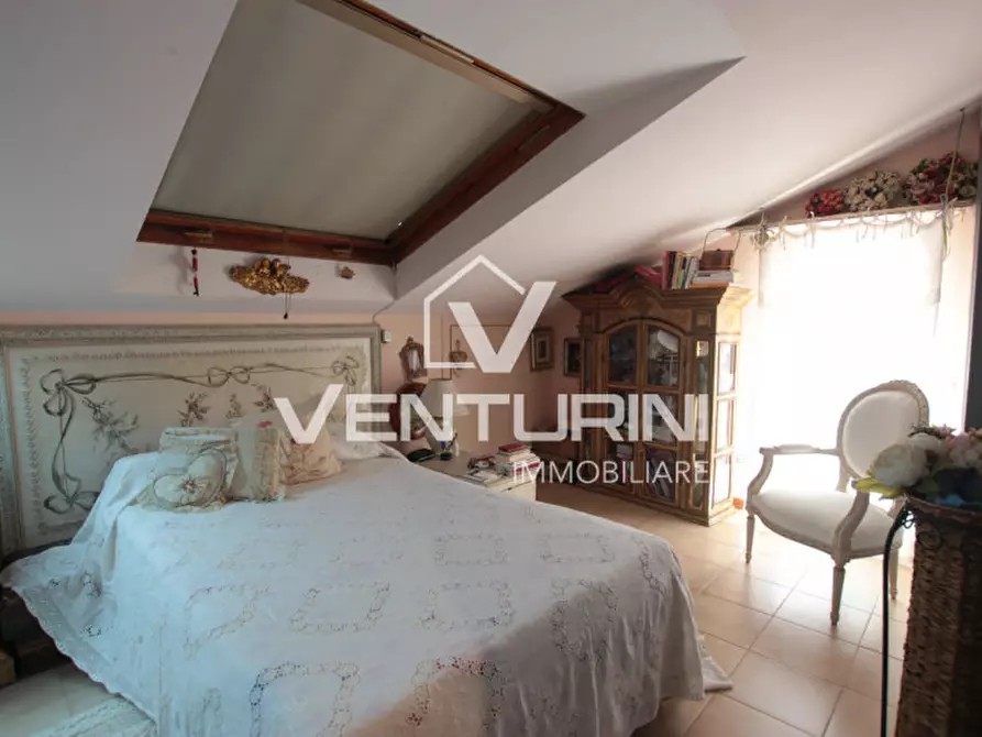 Immagine 17 di Villetta a schiera in vendita  in Via Mar della Cina, 179 a Roma