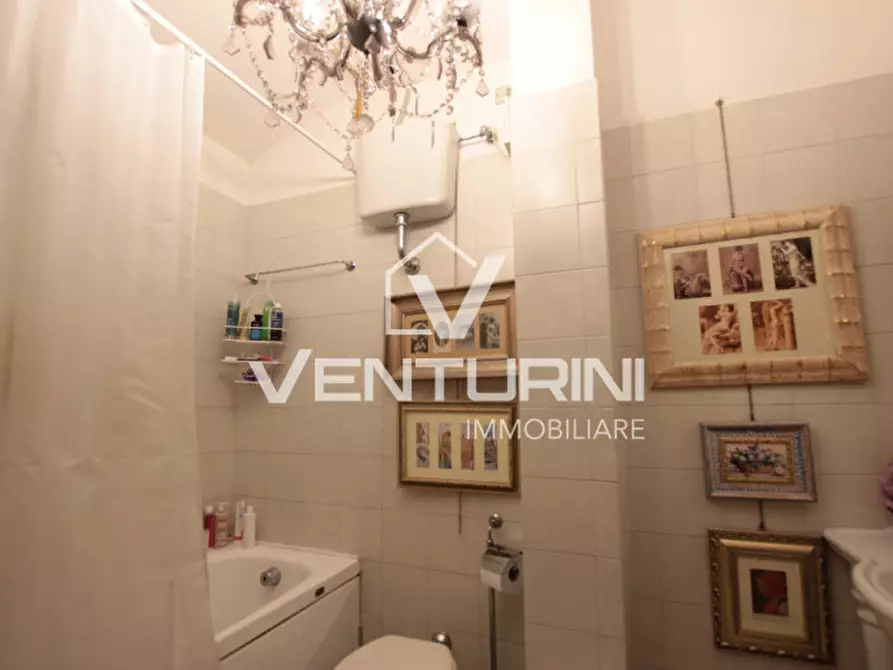 Immagine 24 di Villetta a schiera in vendita  in Via Mar della Cina, 179 a Roma