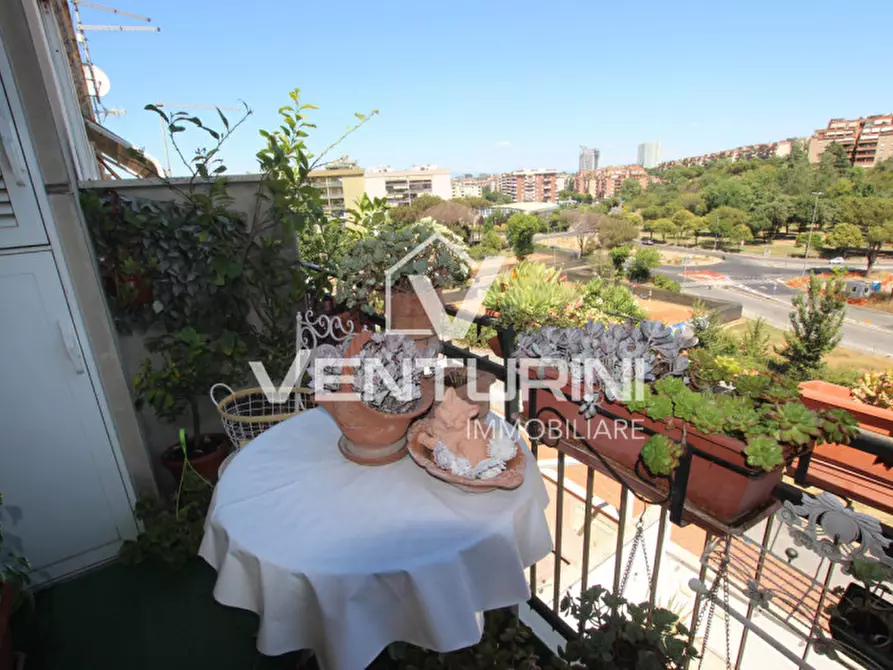 Immagine 28 di Villetta a schiera in vendita  in Via Mar della Cina, 179 a Roma