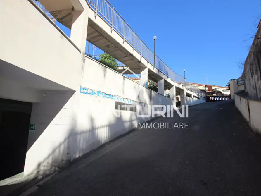 Immagine 34 di Villetta a schiera in vendita  in Via Mar della Cina, 179 a Roma